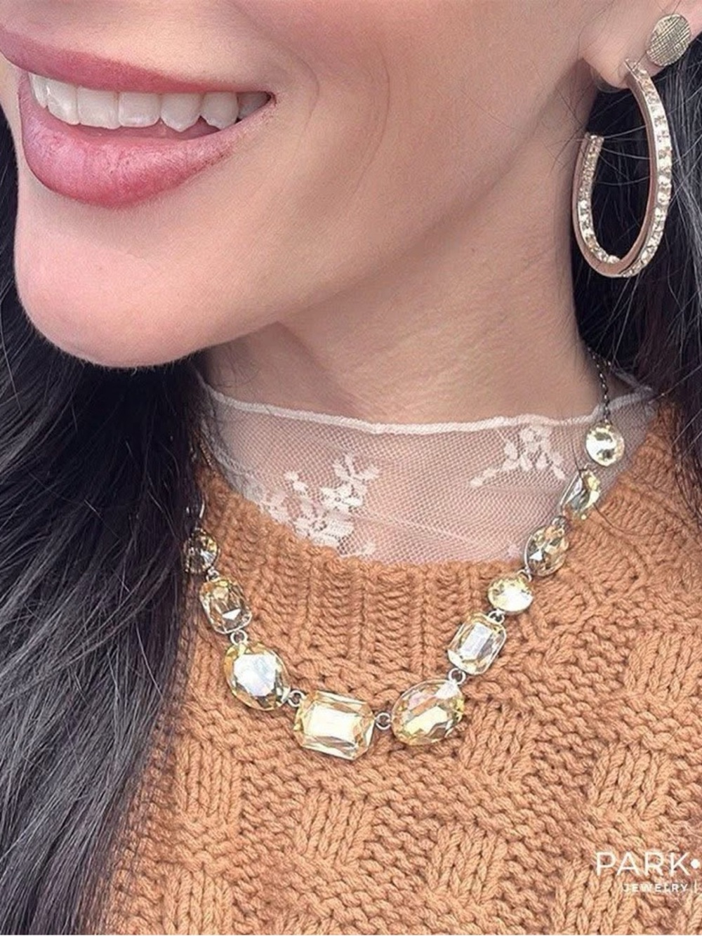 Park Lane BUBBLY Bubbly Statement Necklace, Champagne Crystals, 16”*3”, NWT - Picture 2 of 6